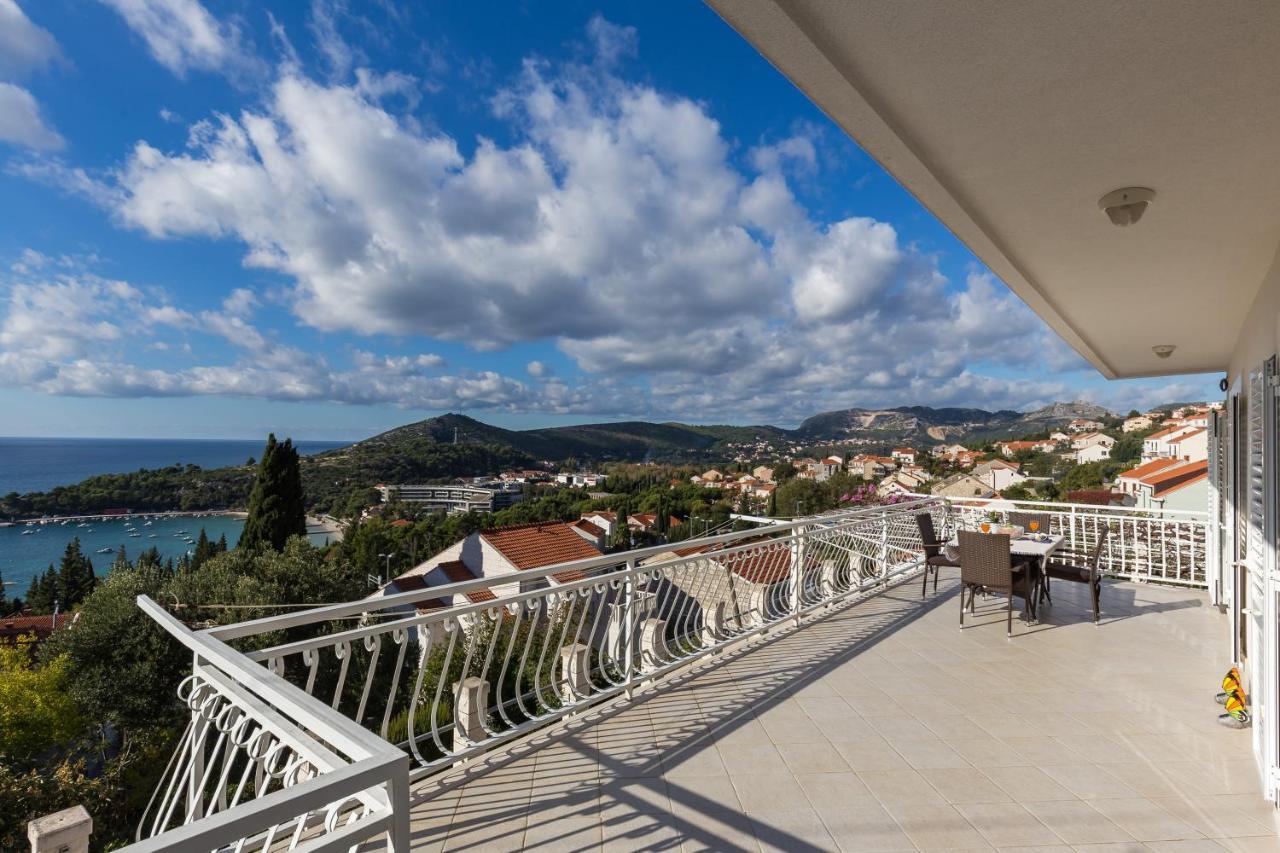 Apartments Villa Enzian 믈리니 외부 사진