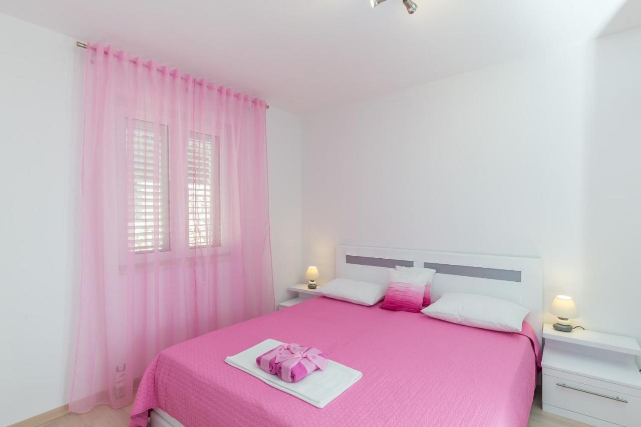Apartments Villa Enzian 믈리니 외부 사진